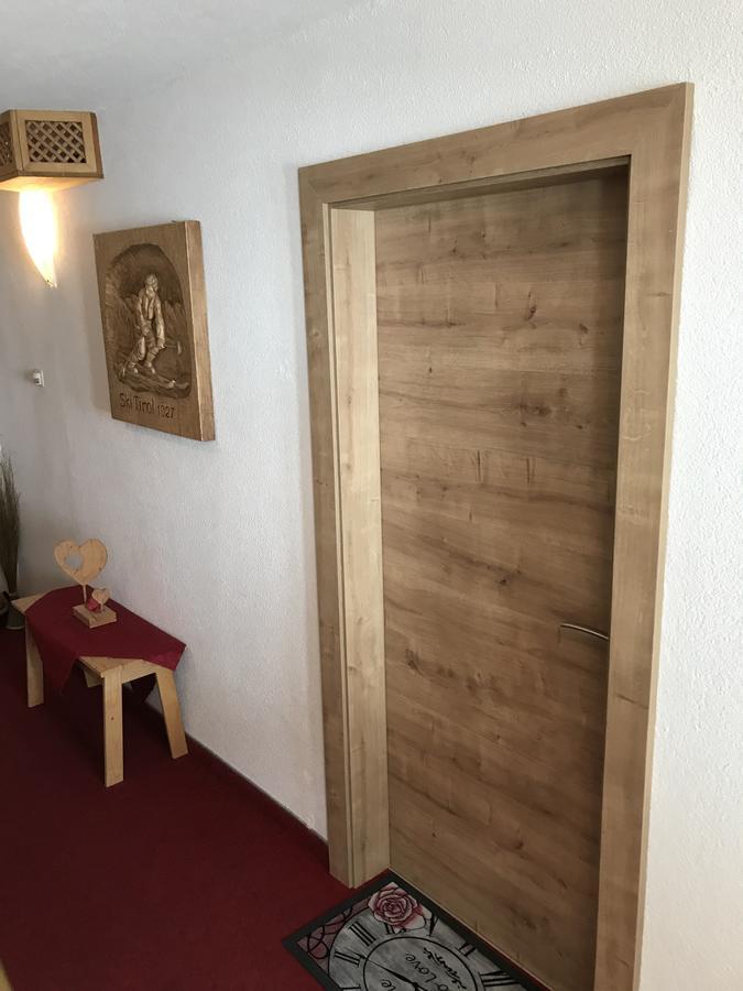 Haus Steissbach Daire Sankt Anton am Arlberg Dış mekan fotoğraf