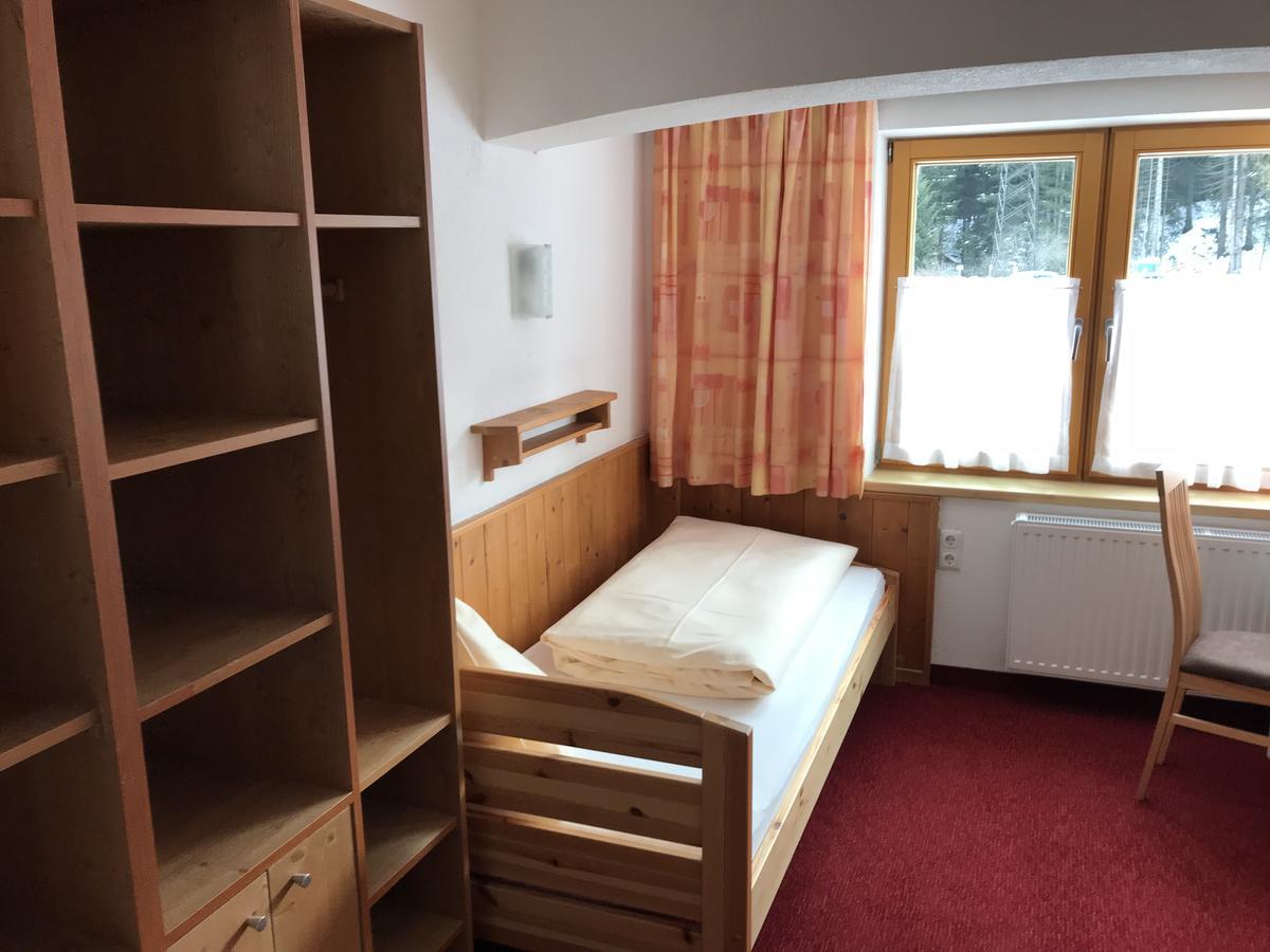 Haus Steissbach Daire Sankt Anton am Arlberg Dış mekan fotoğraf